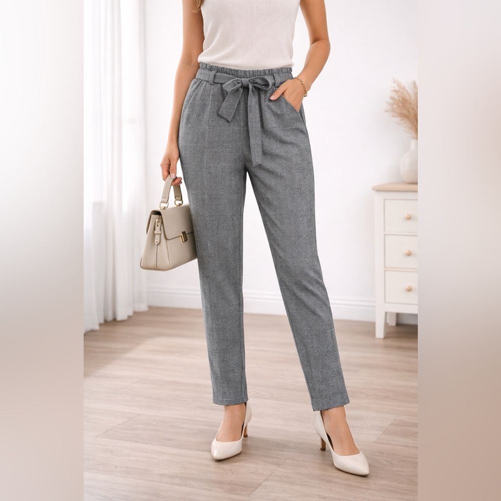 ✨ ReVamped Grey Plaid Paperbag Waist Pants – Size M ✨